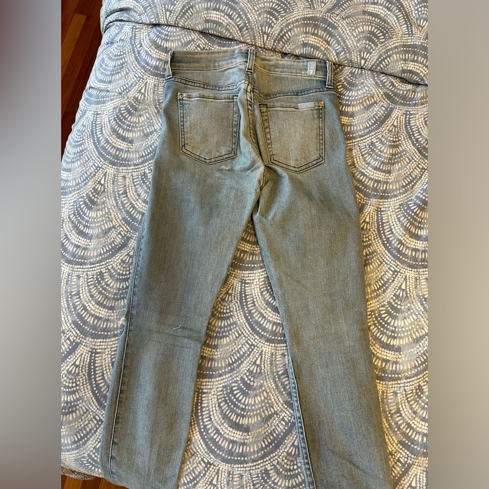 Women’s 7 for all mankind skinny ripped jeans